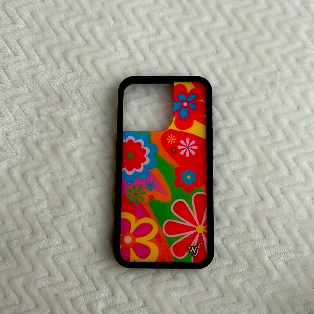 Wildflower iPhone 13 pro